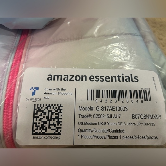 NWT Amazon Essentials Pastel Gradient Hooded Puffer Jacket Sz. 8 w/ Gloves & Sac - Picture 9 of 9